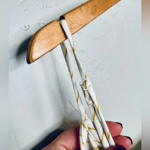 Sadie & Sage Canary & Cream Waffle Tie Tank Cami Gold Stripe SZ LARGE NEW! - Picture 7 of 13